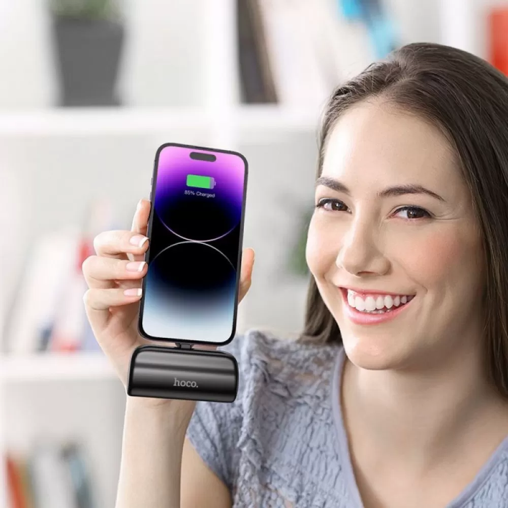 HOCO powerbank 5000 mAh sa integrisanim konektorom Lightning 2A J106 crni