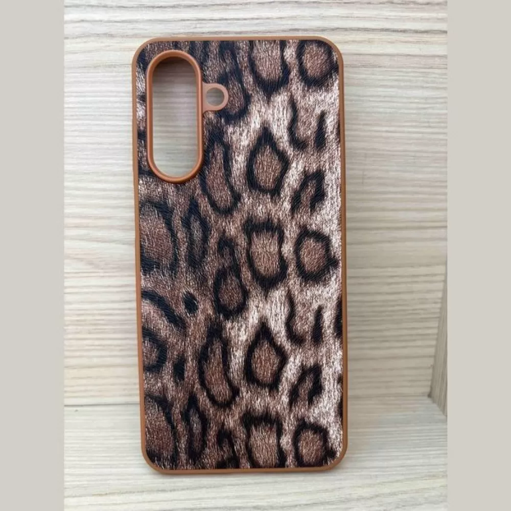 Futrola SKIN ANIMAL za Samsung A36 braon