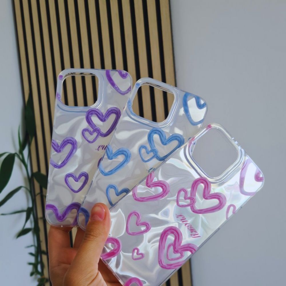 Futrola Holo Heart za iPhone 16 (6.1) roze