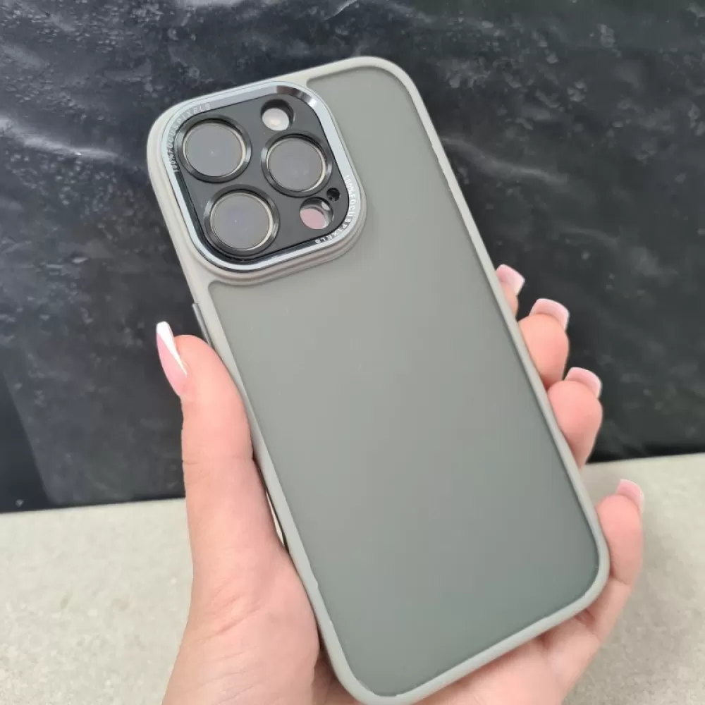 Futrola Clear Pvc sa zastitom za kameru za iPhone 16 Pro Max siva