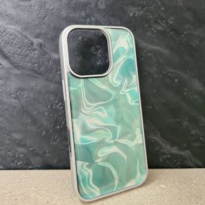 Futrola WENDEL za iPhone 16 Pro zelena