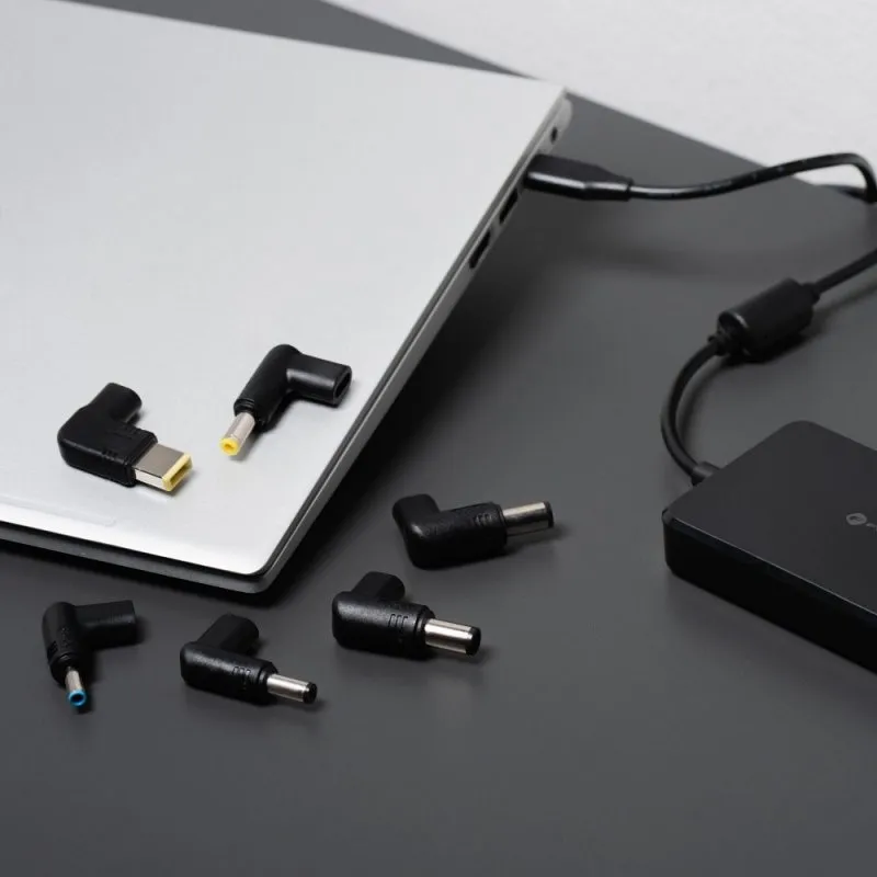 FORCELL F-ENERGY E856 univerzalni punjac za laptop 90W (6 adaptera) crni