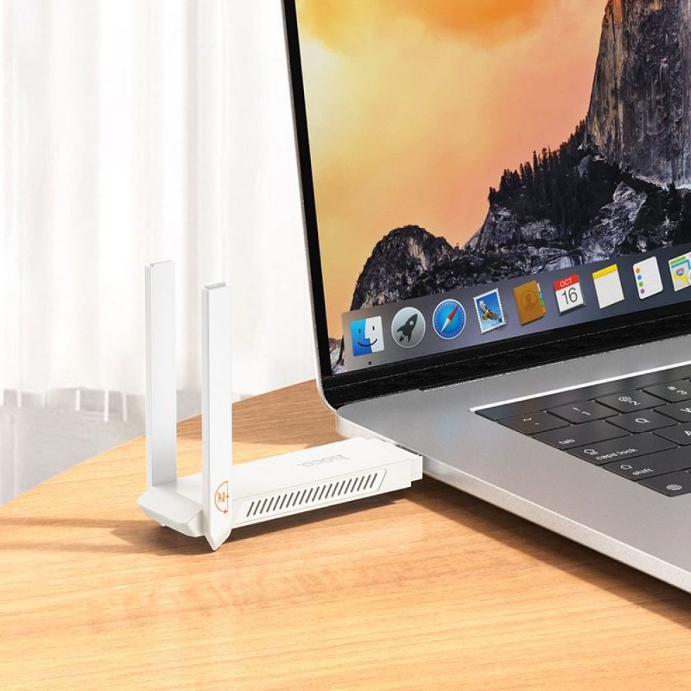 Prenosni bezicni ruter USB A Hoco WiFi HI40 beli