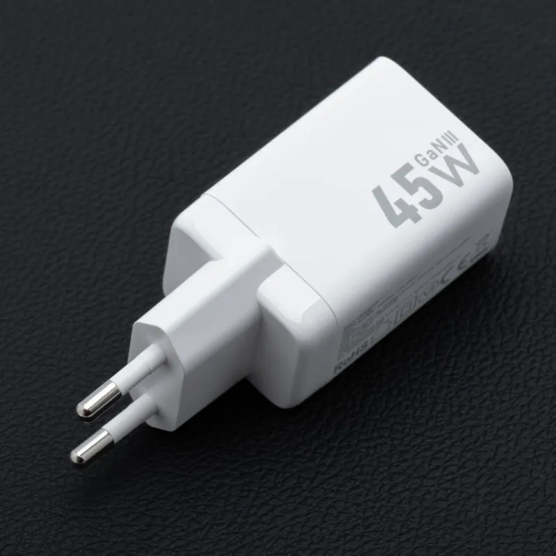 FORCELL F-ENERGY Mini GaN III VT-36B putni punjac sa 2 x Type C prikljuccima, PD QC4.0 45W beli
