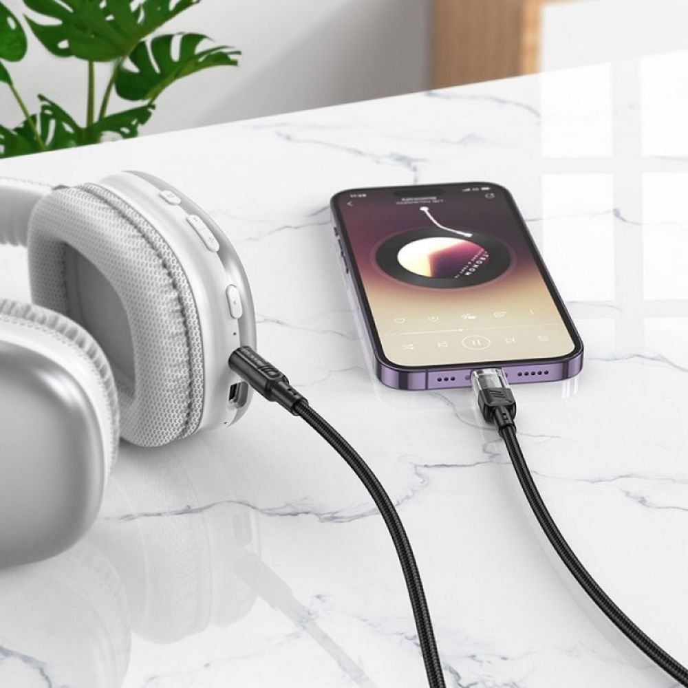 HOCO kabl AUX Audio Dzek 3,5mm na Lightning 8-pin UPA27 1,2m crni