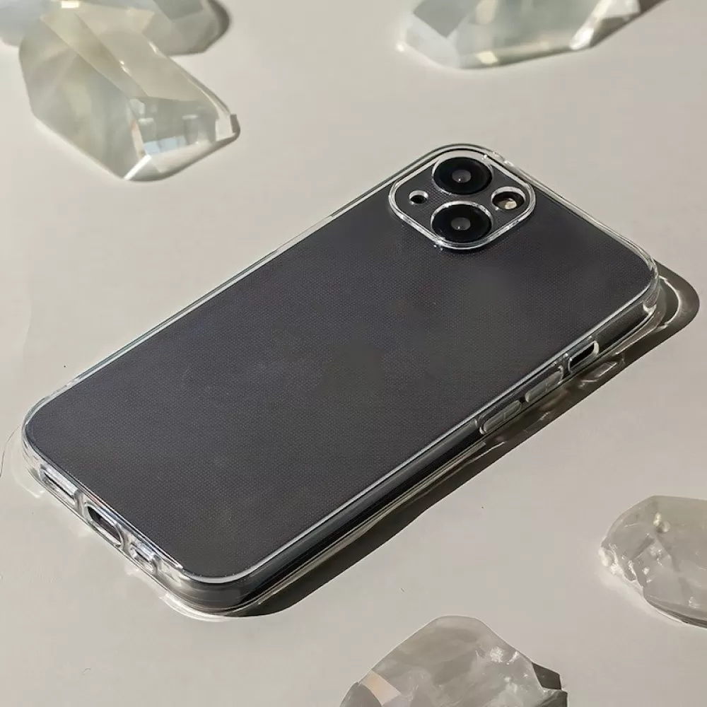 Futrola SLIM CASE 2mm za iPhone 13 Pro (6.1) providna