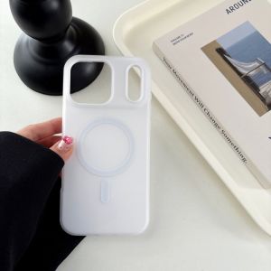 Futrola Case Protection Magsafe za iPhone 17 bela