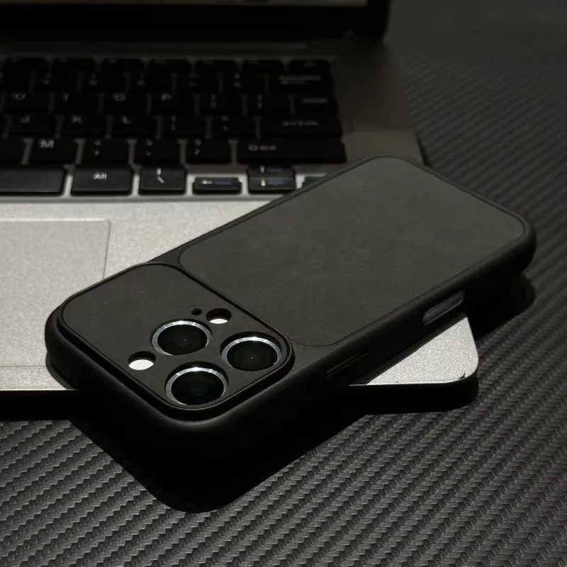 Futrola Leather Matt za iPhone 16 Pro crna