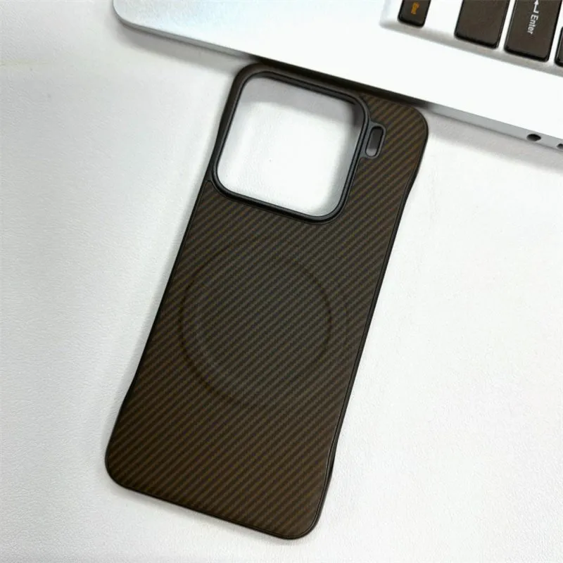 Futrola Carbon Man Mag za Honor 400 Lite braon