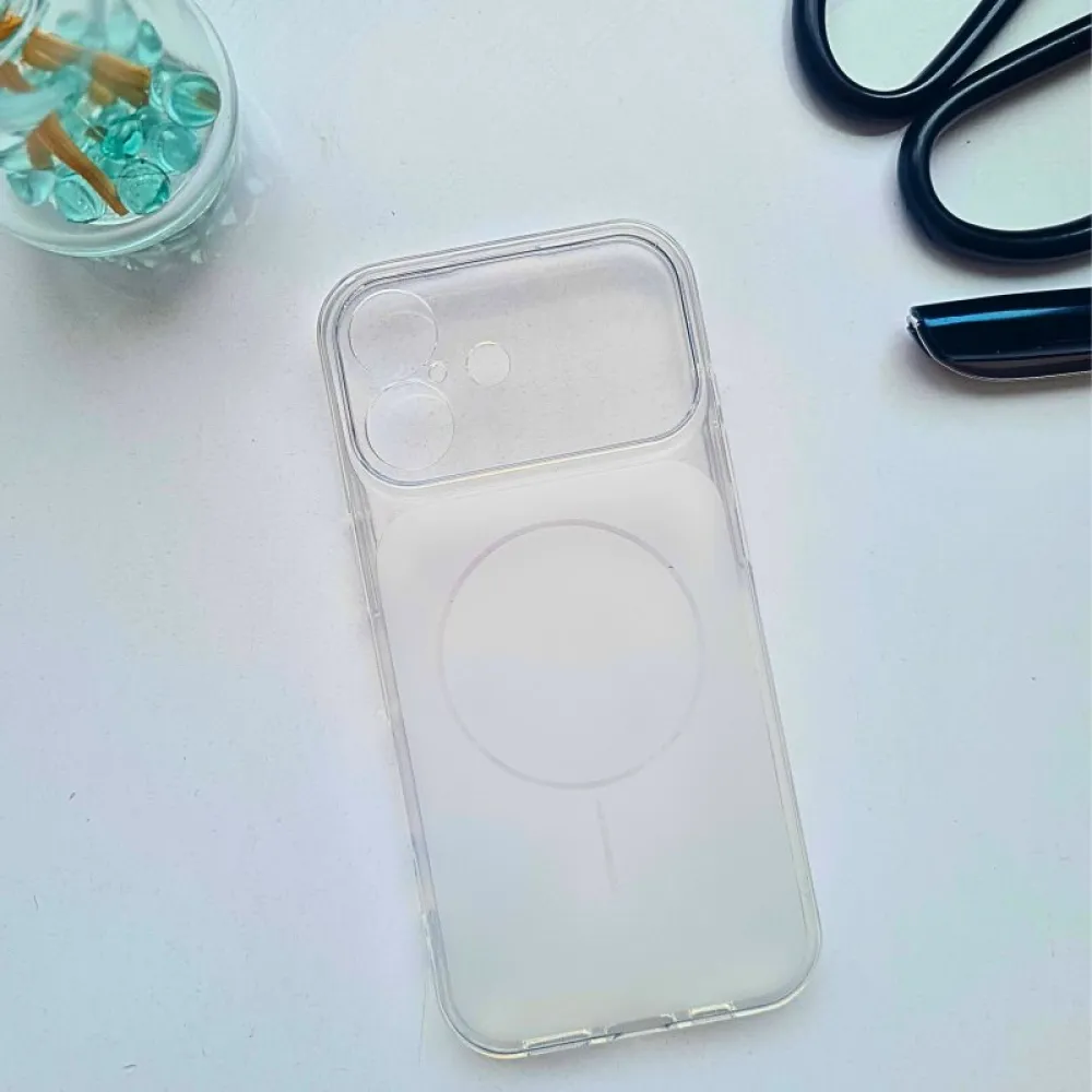 Futrola Summer Magsafe za iPhone 17 bela