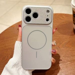 Futrola Cristal Glam za iPhone 17 Pro Max srebrna