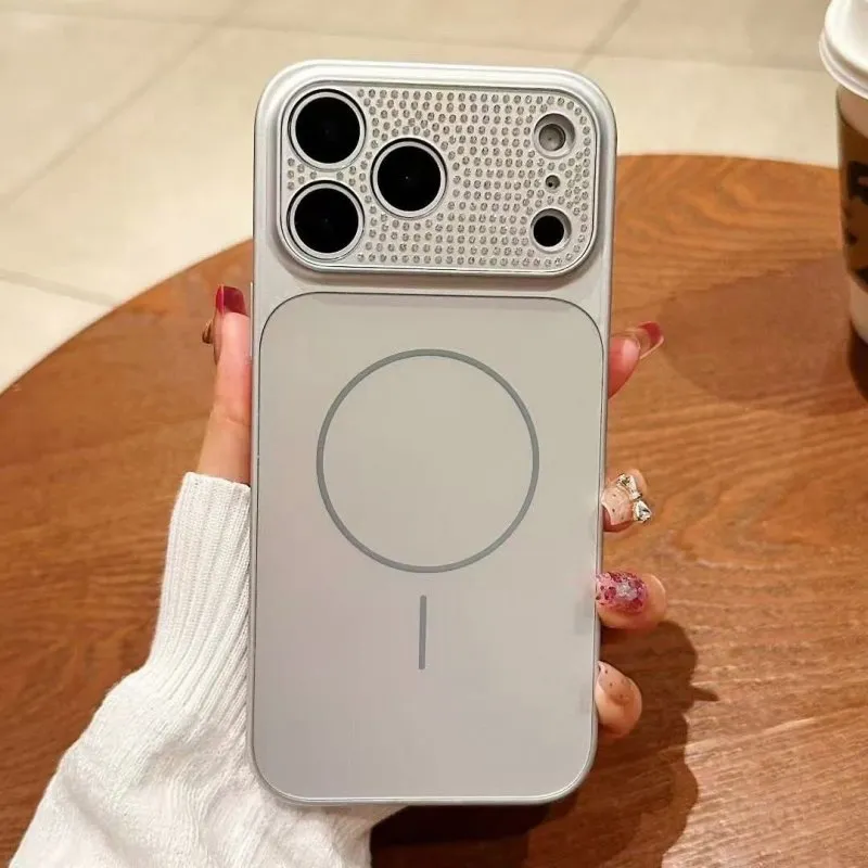 Futrola Cristal Glam za iPhone 17 Pro / iPhone 18 Pro srebrna