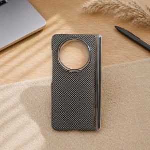 Futrola Carbon Man za Honor Magic V5 siva