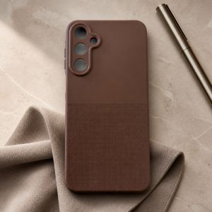 Futrola Classic Matt za iphone 17 braon 