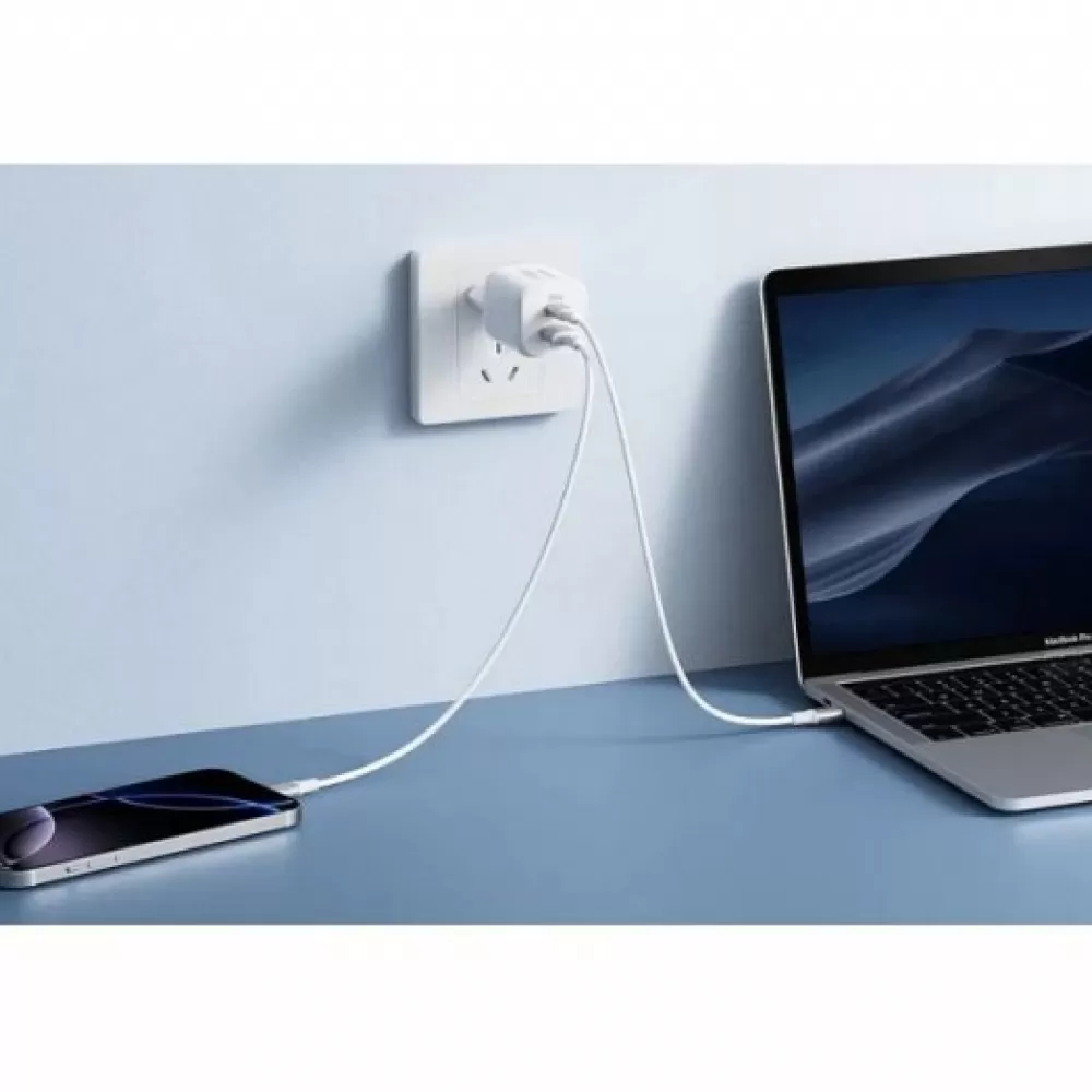 Kucni punjac VEGER USB-A + Type-C PD Super Charge PPS 100W + data kabl Type-C na Type-C 240W TR150 beli