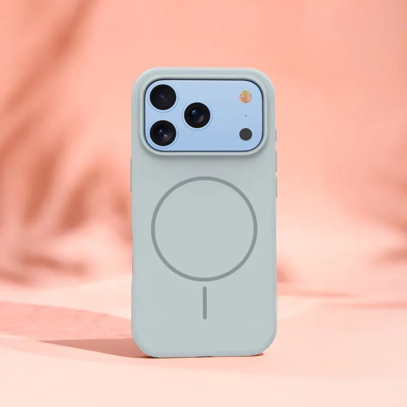 Futrola SILICONE THIN MAG za iPhone 17 Pro / iPhone 18 Pro (6.3) srebrna